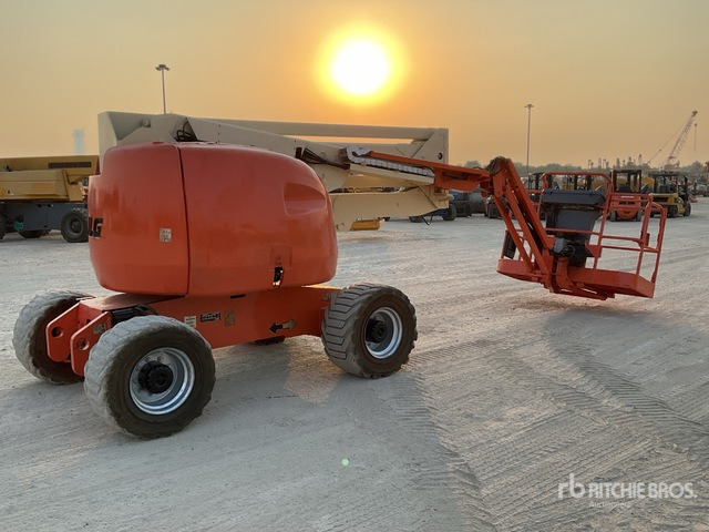 2007 JLG 450AJ 4WD Diesel Articulating Boom Lift - Nacelle articulée: photos 3 2007 JLG 450AJ 4WD Diesel Articulating Boom Lift - Nacelle articulée: photos 3