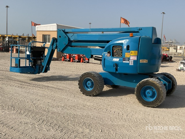 2007 JLG 450AJ 4WD Diesel Articulating Boom Lift - Nacelle articulée: photos 4 2007 JLG 450AJ 4WD Diesel Articulating Boom Lift - Nacelle articulée: photos 4
