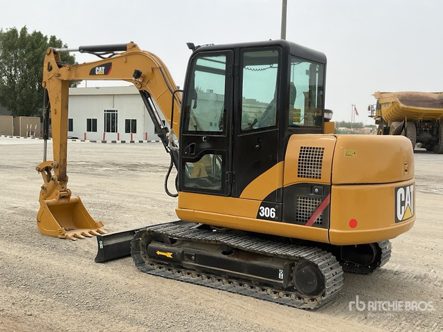 2011 Cat 306 Mini Excavator: <6.6t - Mini pelle: photos 4 2011 Cat 306 Mini Excavator: <6.6t - Mini pelle: photos 4