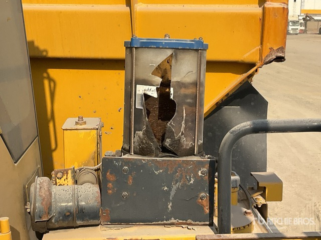 2014 Komatsu HM400-2R Articulated Dump Truck - Tombereau articulé: photos 5 2014 Komatsu HM400-2R Articulated Dump Truck - Tombereau articulé: photos 5