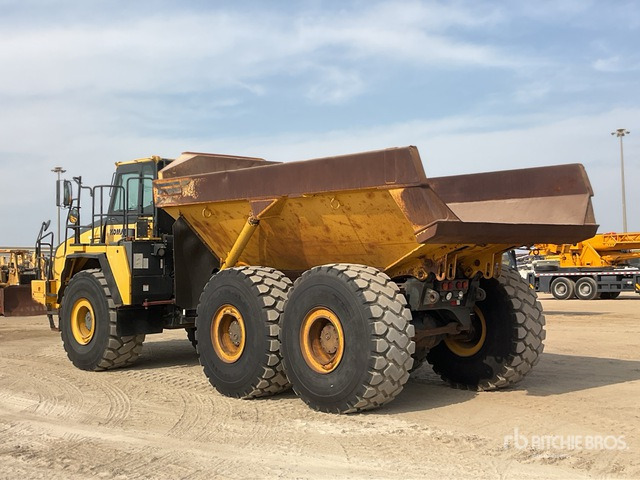 2014 Komatsu HM400-3 Articulated Dump Truck - Tombereau articulé: photos 2 2014 Komatsu HM400-3 Articulated Dump Truck - Tombereau articulé: photos 2