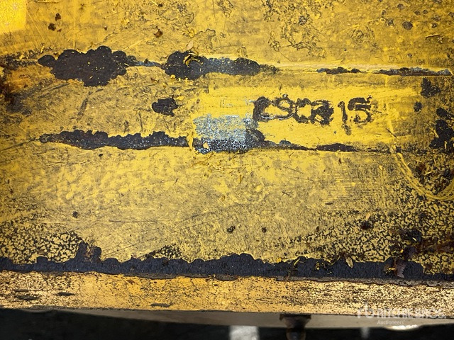 2014 Komatsu PC300-8M0 Tracked Excavator - Pelle sur chenille: photos 2 2014 Komatsu PC300-8M0 Tracked Excavator - Pelle sur chenille: photos 2