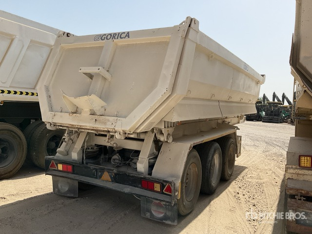 2015 Gorica TP22.25 Tri/A End Dump Trailer - Broyeur/ Épareuse: photos 4 2015 Gorica TP22.25 Tri/A End Dump Trailer - Broyeur/ Épareuse: photos 4