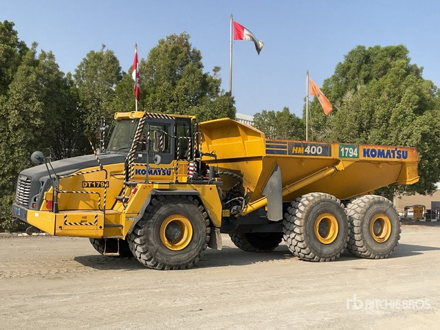 2015 Komatsu HM400-3 Articulated Dump Truck - Tombereau articulé: photos 1 2015 Komatsu HM400-3 Articulated Dump Truck - Tombereau articulé: photos 1