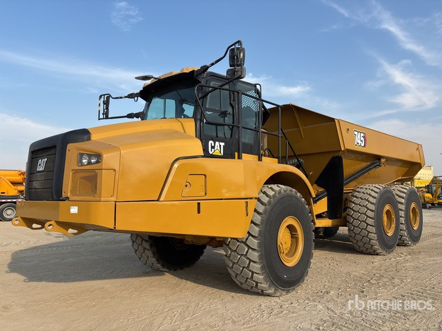 2018 Cat 745 Articulated Dump Truck - Tombereau articulé: photos 1 2018 Cat 745 Articulated Dump Truck - Tombereau articulé: photos 1