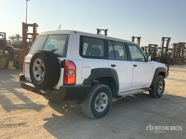 2018 Nissan Patrol GL 4x4 SUV - SUV: photos 3 2018 Nissan Patrol GL 4x4 SUV - SUV: photos 3