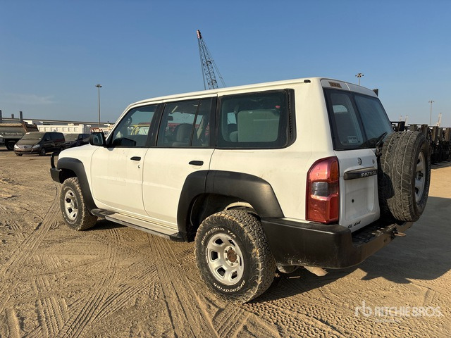 2018 Nissan Patrol GL 4x4 SUV - SUV: photos 2 2018 Nissan Patrol GL 4x4 SUV - SUV: photos 2