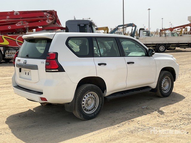 2018 Toyota Prado 150L 4x4 SUV - SUV: photos 4 2018 Toyota Prado 150L 4x4 SUV - SUV: photos 4