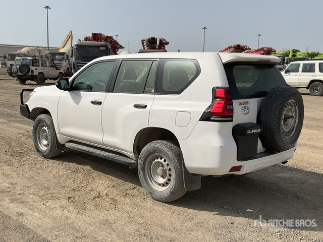 2018 Toyota Prado TX 150L 4x4 SUV - SUV: photos 4 2018 Toyota Prado TX 150L 4x4 SUV - SUV: photos 4