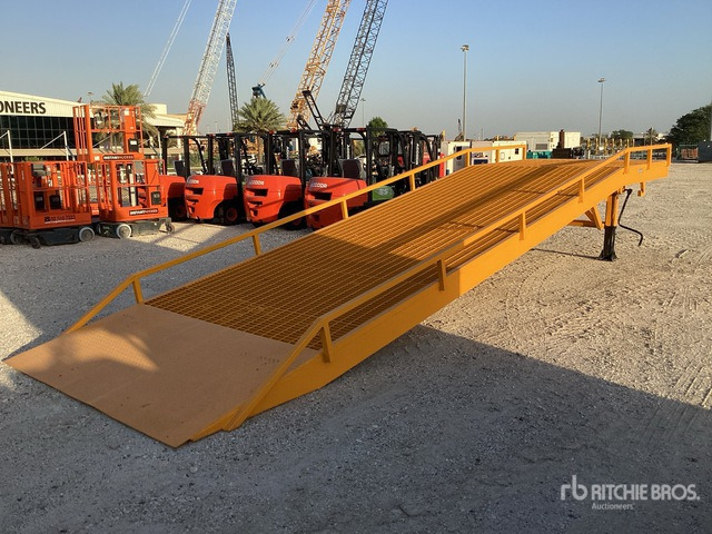2019 RAF Ramps Trailer / Container Loading Ramp :Misc. Trailer - Broyeur/ Épareuse: photos 1 2019 RAF Ramps Trailer / Container Loading Ramp :Misc. Trailer - Broyeur/ Épareuse: photos 1