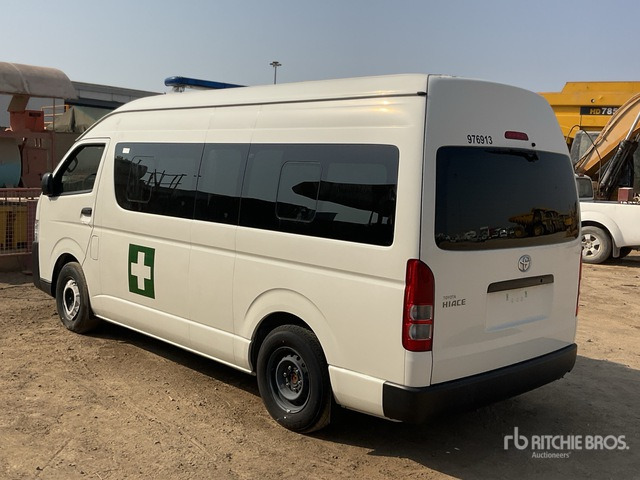 2022 Toyota Hiace High Roof 4x2 Ambulance - Ambulance: photos 4 2022 Toyota Hiace High Roof 4x2 Ambulance - Ambulance: photos 4