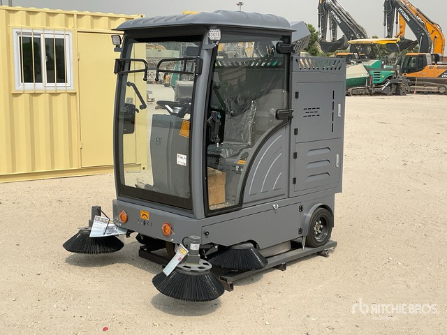 2025 OKG DY-2000 Ride-On Electric (Unused) Floor Sweeper - Balayeuse de voirie: photos 1 2025 OKG DY-2000 Ride-On Electric (Unused) Floor Sweeper - Balayeuse de voirie: photos 1