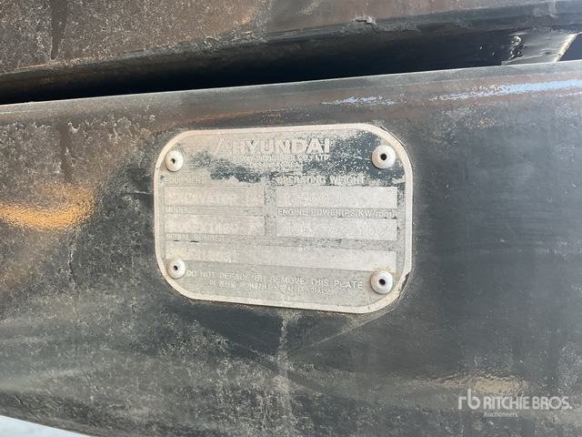 Hyundai Robex 140W-7 - Pelle sur pneus: photos 1 Hyundai Robex 140W-7 - Pelle sur pneus: photos 1