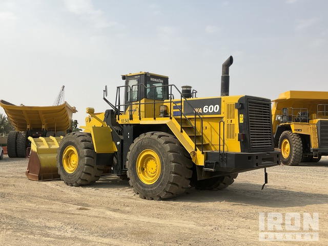 Komatsu WA600-6 Wheel Loader - Chargeuse sur pneus: photos 3 Komatsu WA600-6 Wheel Loader - Chargeuse sur pneus: photos 3