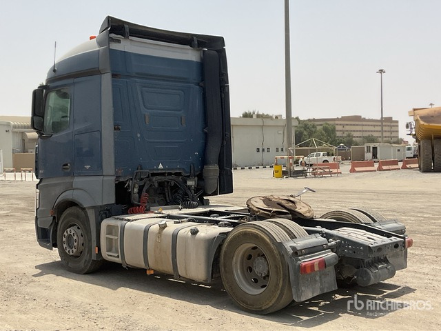 2015 Mercedes-Benz Actros 1845LS 4x2 S/A Sleeper Truck Tractor - Tracteur routier: photos 3 2015 Mercedes-Benz Actros 1845LS 4x2 S/A Sleeper Truck Tractor - Tracteur routier: photos 3