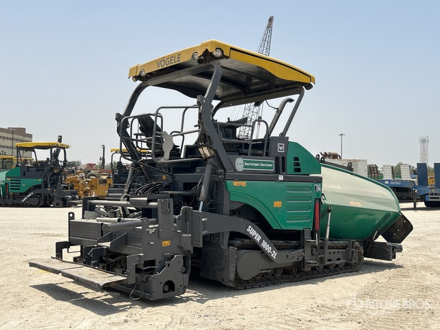 Vogele SUPER 1800-2L - Finisseur: photos 4 Vogele SUPER 1800-2L - Finisseur: photos 4