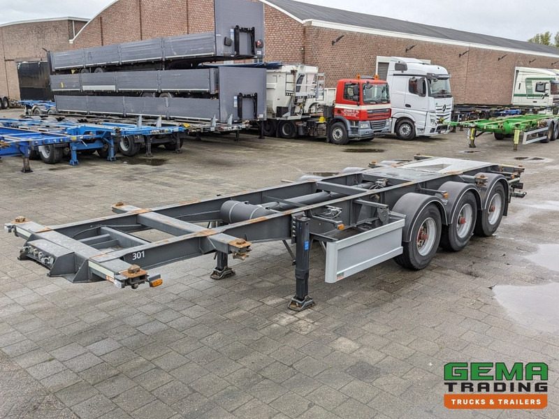 Burg BPO 12-27 3-Assen BPW ADR EX/II EX/III FL OX AT - Trommelremmen - 20/30FT TankChassis - RVS Driptray/Toolbox (O1824) - Semi-remorque porte-conteneur/ Caisse mobile: photos 4 Burg BPO 12-27 3-Assen BPW ADR EX/II EX/III FL OX AT - Trommelremmen - 20/30FT TankChassis - RVS Driptray/Toolbox (O1824) - Semi-remorque porte-conteneur/ Caisse mobile: photos 4