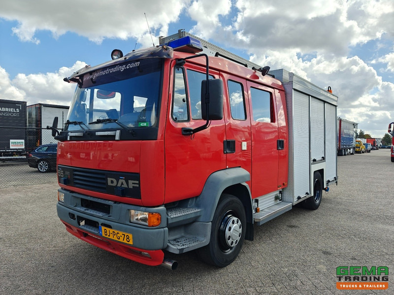 DAF AE 55 CE 55/230 TI 4x2 Euro3 - 6CIL - Godiva TS08 LD3.250 HD240 T1.500Liters - 9 Persoons - Camion de pompier: photos 1 DAF AE 55 CE 55/230 TI 4x2 Euro3 - 6CIL - Godiva TS08 LD3.250 HD240 T1.500Liters - 9 Persoons - Camion de pompier: photos 1