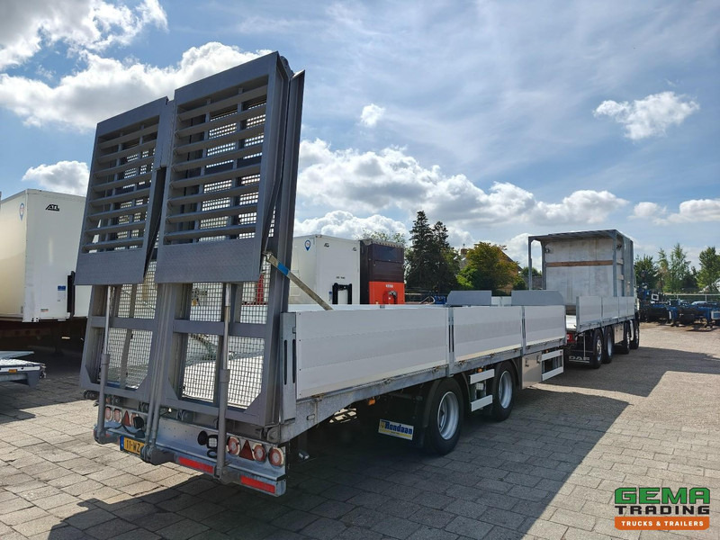 DAF CF 430 FAX 8x2/6 Dagcabine Euro6D - Machine Transporter + 2assige Aanhanger - Hydraulische Rampen - Afneembare 10.000L WaterTank - 20.000km! Origineel - Camion porte-voitures: photos 3 DAF CF 430 FAX 8x2/6 Dagcabine Euro6D - Machine Transporter + 2assige Aanhanger - Hydraulische Rampen - Afneembare 10.000L WaterTank - 20.000km! Origineel - Camion porte-voitures: photos 3