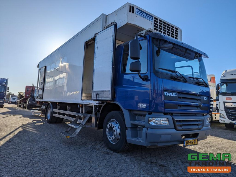 DAF FA CF65.220 4x2 Daycab Euro5 KoelVriesBak 8m - FrigoBlock - Zijdeuren - Compartimenten (V669) - Camion frigorifique: photos 2 DAF FA CF65.220 4x2 Daycab Euro5 KoelVriesBak 8m - FrigoBlock - Zijdeuren - Compartimenten (V669) - Camion frigorifique: photos 2