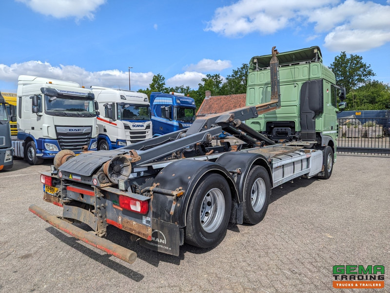 DAF XF 440 FAS 6x2 Spacecab Euro6A - HaakarmSysteem 21T - Hiab XR21S63 - Lift-As - Dubbele tanks - Camion ampliroll: photos 3 DAF XF 440 FAS 6x2 Spacecab Euro6A - HaakarmSysteem 21T - Hiab XR21S63 - Lift-As - Dubbele tanks - Camion ampliroll: photos 3
