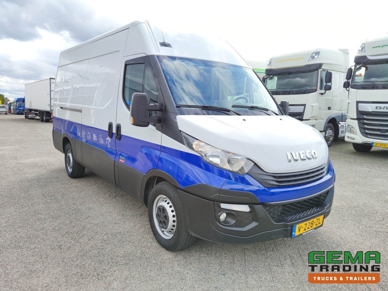 Iveco Daily 35S12 Euro6 Bestelbus L2 H2 - Handgeschakeld - Airco (A116) - Fourgon utilitaire: photos 2 Iveco Daily 35S12 Euro6 Bestelbus L2 H2 - Handgeschakeld - Airco (A116) - Fourgon utilitaire: photos 2