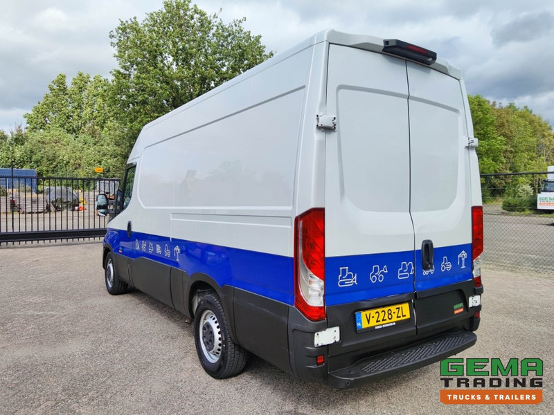 Iveco Daily 35S12 Euro6 Bestelbus L2 H2 - Handgeschakeld - Airco (A116) - Fourgon utilitaire: photos 4 Iveco Daily 35S12 Euro6 Bestelbus L2 H2 - Handgeschakeld - Airco (A116) - Fourgon utilitaire: photos 4