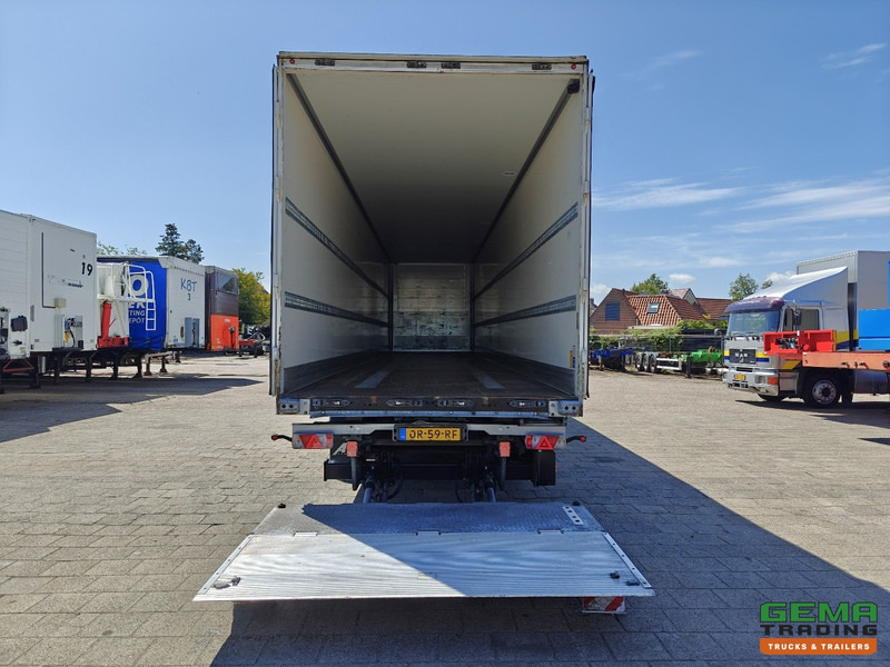 Kögel SKH24 3-Assen SAF - Gesloten Opbouw - LiftAs - Schijfremmen - Laadklep 2000KG - Semi-remorque fourgon: photos 5 Kögel SKH24 3-Assen SAF - Gesloten Opbouw - LiftAs - Schijfremmen - Laadklep 2000KG - Semi-remorque fourgon: photos 5