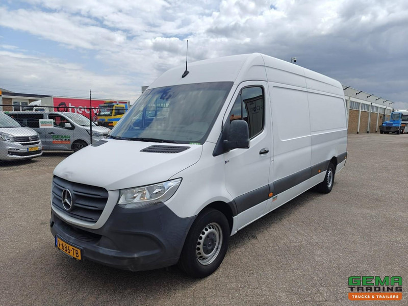 Mercedes-Benz Sprinter 311 CDI L3H2 - Euro6ZF - Automaat - Navigatie - Camera - 06/2026 APK - Fourgonnette: photos 1 Mercedes-Benz Sprinter 311 CDI L3H2 - Euro6ZF - Automaat - Navigatie - Camera - 06/2026 APK - Fourgonnette: photos 1