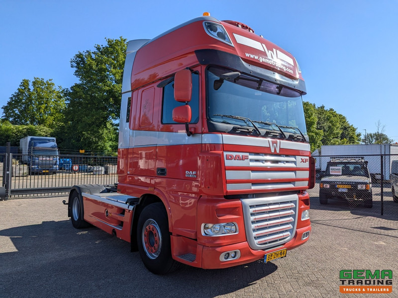 DAF FT XF105.460 4x2 Superspacecab Euro5 - Standairco - Groot brandstoffilter - 07/2025 APK - Tracteur routier: photos 2 DAF FT XF105.460 4x2 Superspacecab Euro5 - Standairco - Groot brandstoffilter - 07/2025 APK - Tracteur routier: photos 2