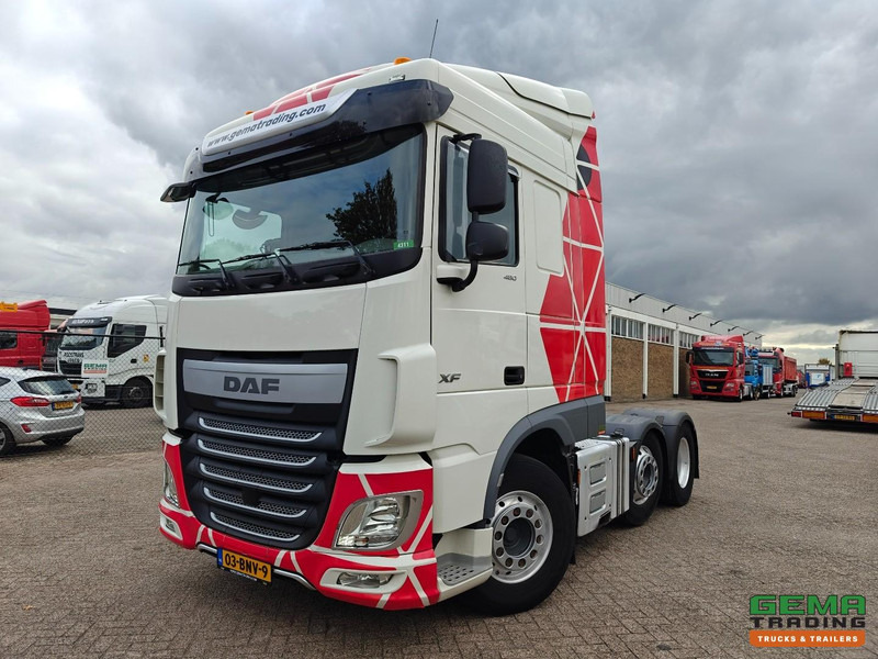 DAF XF 480 FTG 6x2/4 Spacecab Euro6D - Standairco - Dubbele Tanks - Alcoa - 02/2026 APK - Tracteur routier: photos 1 DAF XF 480 FTG 6x2/4 Spacecab Euro6D - Standairco - Dubbele Tanks - Alcoa - 02/2026 APK - Tracteur routier: photos 1