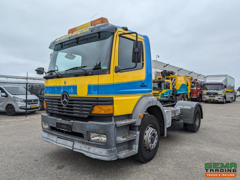 Mercedes-Benz Axor 1828 4x2 Dagcab Euro2 - Handgeschakeld - Reservewiel - Duitse Vrachtwagen - Tracteur routier: photos 1 Mercedes-Benz Axor 1828 4x2 Dagcab Euro2 - Handgeschakeld - Reservewiel - Duitse Vrachtwagen - Tracteur routier: photos 1