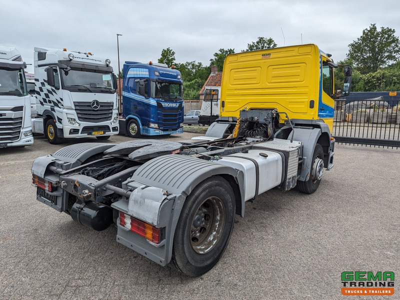 Mercedes-Benz Axor 1828 4x2 Dagcab Euro2 - Handgeschakeld - Reservewiel - Duitse Vrachtwagen - Tracteur routier: photos 3 Mercedes-Benz Axor 1828 4x2 Dagcab Euro2 - Handgeschakeld - Reservewiel - Duitse Vrachtwagen - Tracteur routier: photos 3