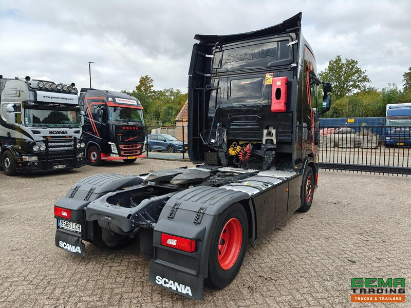 Scania S450 4x2 Highline Euro6D - Retarder - Dubbele Tanks - Standairco - SMARTTacho V2 - Tracteur routier: photos 3 Scania S450 4x2 Highline Euro6D - Retarder - Dubbele Tanks - Standairco - SMARTTacho V2 - Tracteur routier: photos 3