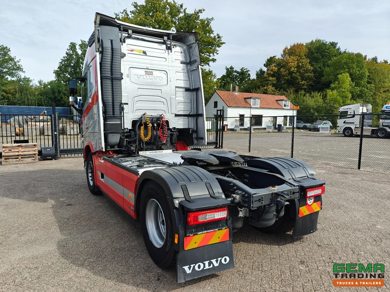 Volvo FH460 4x2 Globetrotter Euro6 - JB - KiepHydrauliek - Dubbele Tanks - 12/2025 APK - Tracteur routier: photos 4 Volvo FH460 4x2 Globetrotter Euro6 - JB - KiepHydrauliek - Dubbele Tanks - 12/2025 APK - Tracteur routier: photos 4