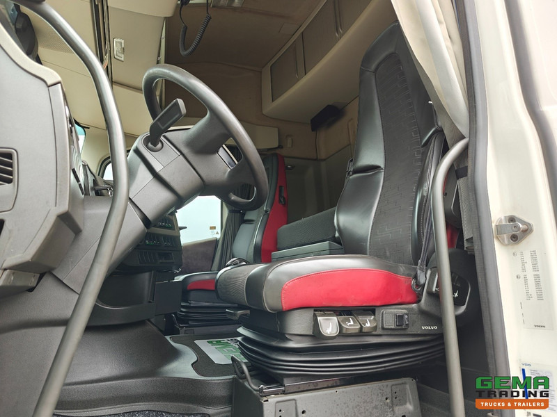 Volvo FH460 4x2 Globetrotter Euro6C - Hydrauliek - WeegSysteem - Navi - SMARTtachoV2 - 04/2026 APK - Tracteur routier: photos 5 Volvo FH460 4x2 Globetrotter Euro6C - Hydrauliek - WeegSysteem - Navi - SMARTtachoV2 - 04/2026 APK - Tracteur routier: photos 5