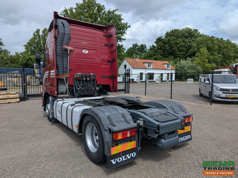Volvo FH460 4x2 Globetrotter XL Euro5 - Handgeschakeld - Dubbele tanks - 8 units in stock! - Tracteur routier: photos 4 Volvo FH460 4x2 Globetrotter XL Euro5 - Handgeschakeld - Dubbele tanks - 8 units in stock! - Tracteur routier: photos 4
