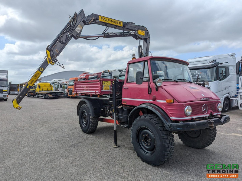 Unimog 416/U1100 4x4 - Hiab PK4600A - Open laadbak - Lier - Vangmuil/trekhaak - Mercedes Benz - Camion grue: photos 2 Unimog 416/U1100 4x4 - Hiab PK4600A - Open laadbak - Lier - Vangmuil/trekhaak - Mercedes Benz - Camion grue: photos 2