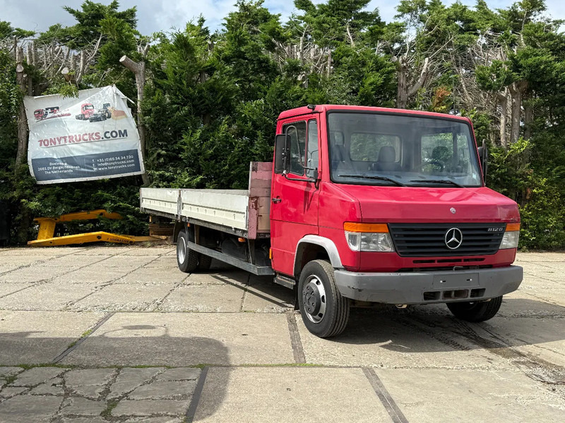 Mercedes-Benz 812 D 4X2 Pick-up Spring/Spring Belgium truck 7.5 Ton - Pick-up: photos 1 Mercedes-Benz 812 D 4X2 Pick-up Spring/Spring Belgium truck 7.5 Ton - Pick-up: photos 1