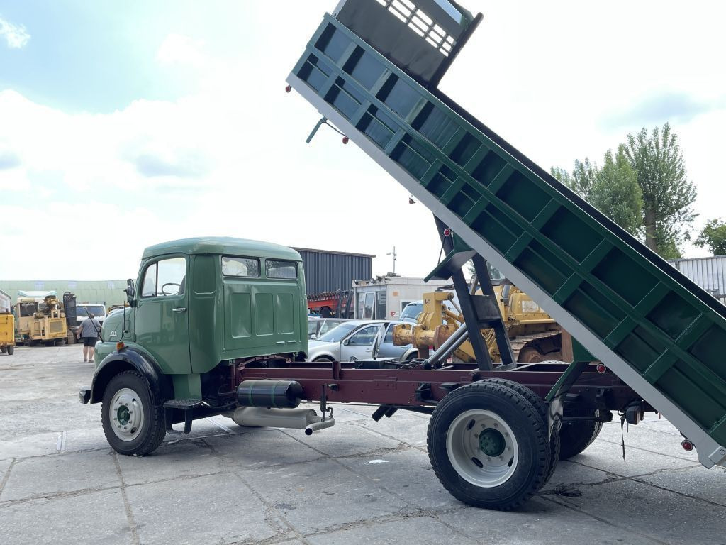Mercedes-Benz 911 4X2 Tipper Manual Gear Spring/Spring *Top co Mercedes-Benz 911 4X2 Tipper Manual Gear Spring/Spring *Top co - Camion benne: photos 3 Mercedes-Benz 911 4X2 Tipper Manual Gear Spring/Spring *Top co Mercedes-Benz 911 4X2 Tipper Manual Gear Spring/Spring *Top co - Camion benne: photos 3