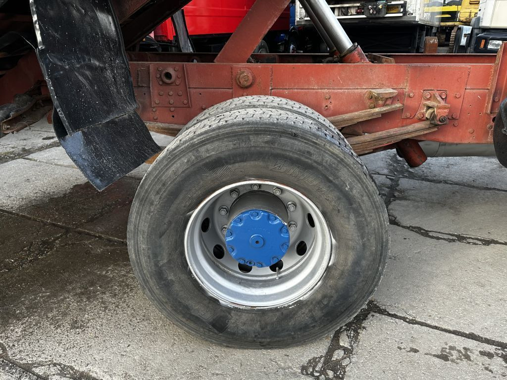 Mercedes-Benz SK 1928 V8 4X2 Tipper Spring/Spring Manual Gearb Mercedes-Benz SK 1928 V8 4X2 Tipper Spring/Spring Manual Gearb - Camion benne: photos 5 Mercedes-Benz SK 1928 V8 4X2 Tipper Spring/Spring Manual Gearb Mercedes-Benz SK 1928 V8 4X2 Tipper Spring/Spring Manual Gearb - Camion benne: photos 5