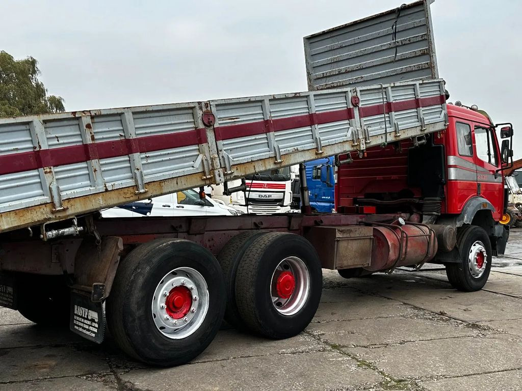Mercedes-Benz SK 2435 V8 6X2 Tipper EPS Manual Gearbox - Camion benne: photos 4 Mercedes-Benz SK 2435 V8 6X2 Tipper EPS Manual Gearbox - Camion benne: photos 4