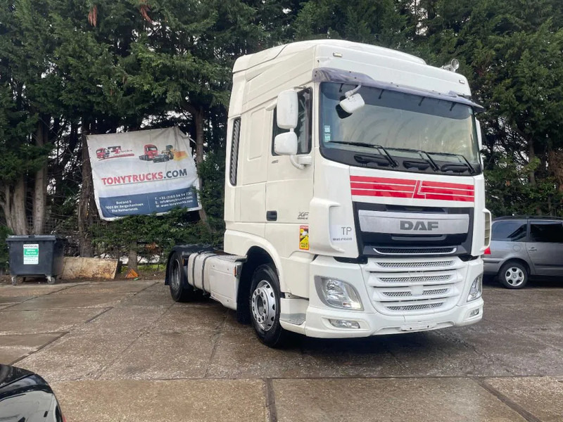 DAF XF 106.460 4X2 Tractor-unit Spring/Air Retarder Euro6 - Tracteur routier: photos 1 DAF XF 106.460 4X2 Tractor-unit Spring/Air Retarder Euro6 - Tracteur routier: photos 1