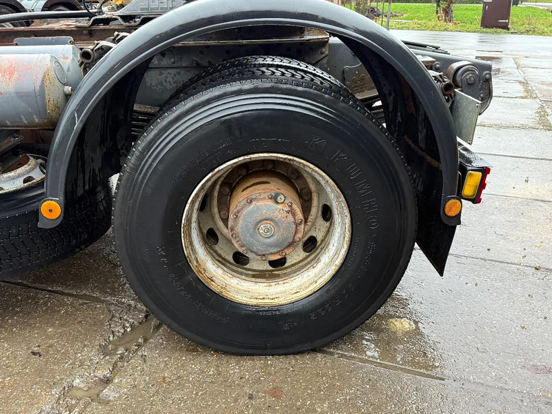 Mercedes-Benz SK 2038 V8 4X2 Tractor-unit Spring/Spring EPS Manual Gear PTO - Tracteur routier: photos 5 Mercedes-Benz SK 2038 V8 4X2 Tractor-unit Spring/Spring EPS Manual Gear PTO - Tracteur routier: photos 5