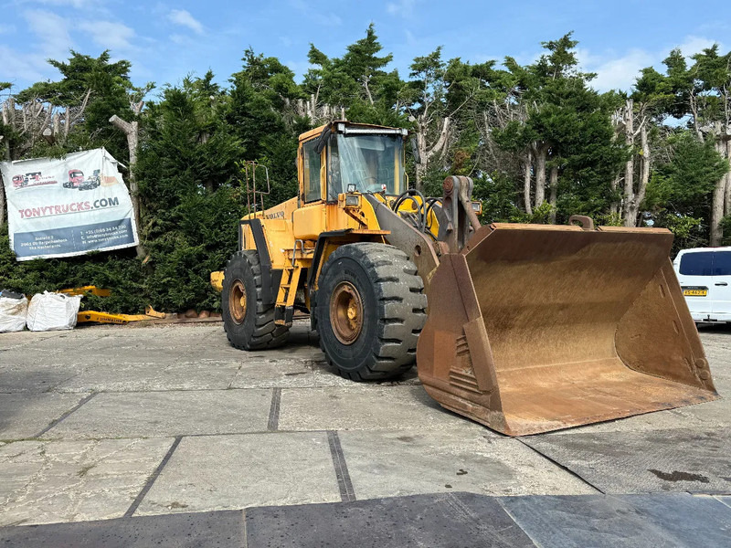 Volvo L 180 E Wheelloader - Chargeuse sur pneus: photos 1 Volvo L 180 E Wheelloader - Chargeuse sur pneus: photos 1