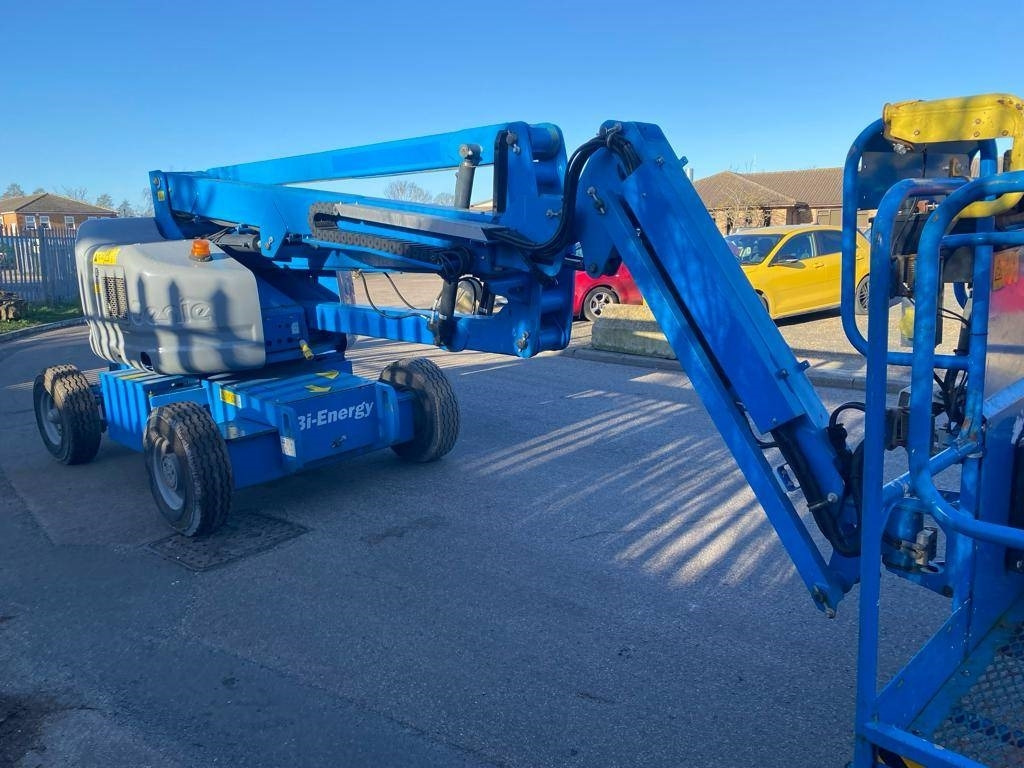 Genie Z 45/25 J - Nacelle articulée: photos 1 Genie Z 45/25 J - Nacelle articulée: photos 1
