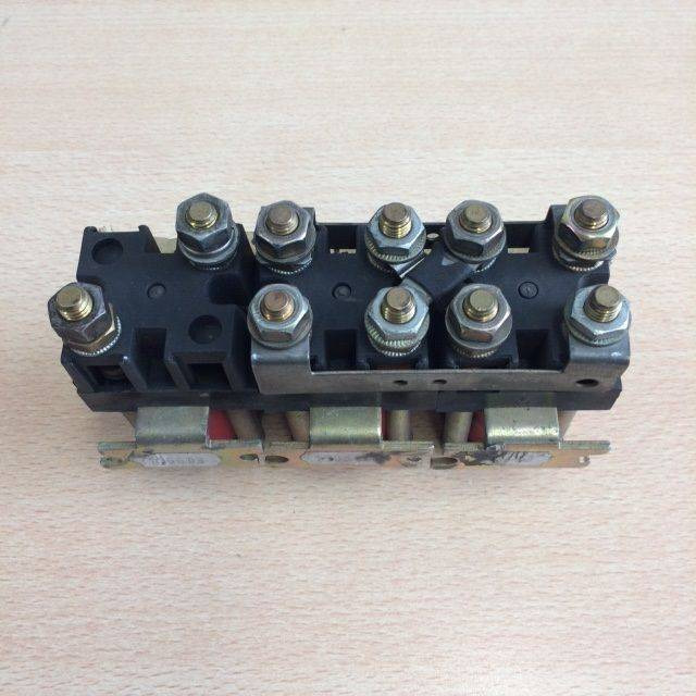 Contactor for Linde - Système électrique pour Matériel de manutention: photos 1 Contactor for Linde - Système électrique pour Matériel de manutention: photos 1