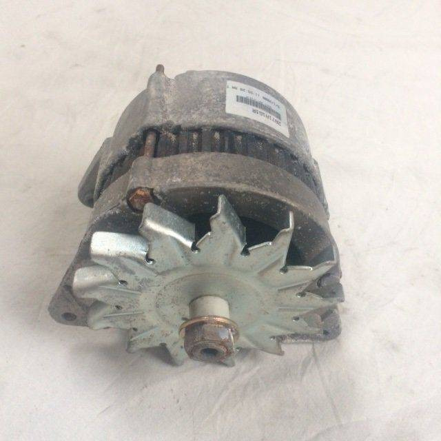 Exchange alternator for Linde H20-30 Series 351-02/-03 - Alternateur pour Matériel de manutention: photos 1 Exchange alternator for Linde H20-30 Series 351-02/-03 - Alternateur pour Matériel de manutention: photos 1
