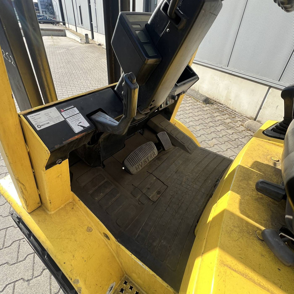 Hyster H3.00XM - Chariot élévateur à gaz: photos 5 Hyster H3.00XM - Chariot élévateur à gaz: photos 5