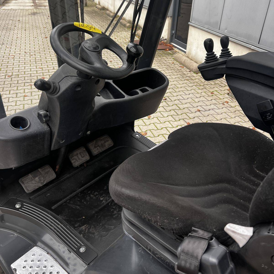 Linde H20D (391) - Chariot élévateur diesel: photos 5 Linde H20D (391) - Chariot élévateur diesel: photos 5